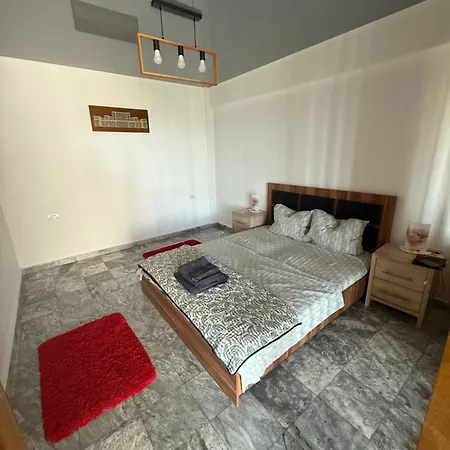 Emanuel Luxury Lägenhet Năvodari